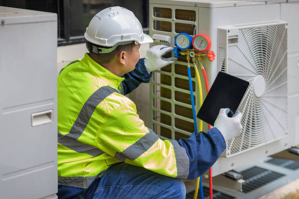 Professional Ductwork Repair technician working in Summit Station, OH